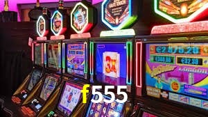 Página oficial no Facebook da f555